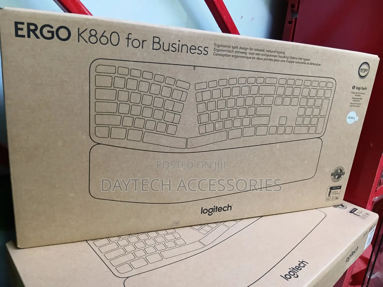 Logitech Ergo Split Wireless Keyboard for Business Ergonomic.