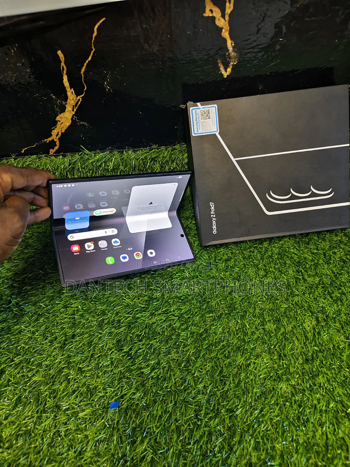 New Samsung Galaxy Fold 512 GB Black