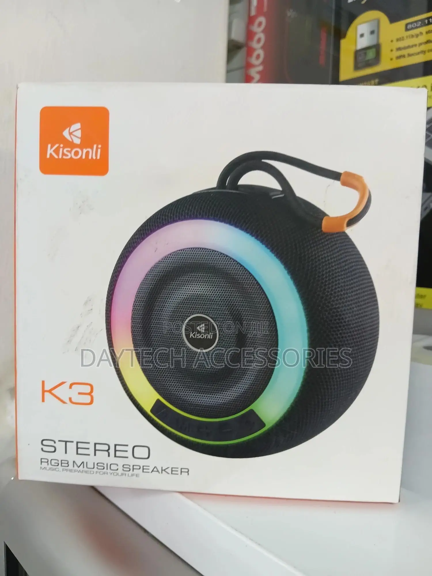 Kisonli Bluetooth Speaker With Deep Bass / Aux / Usb / RGB Light