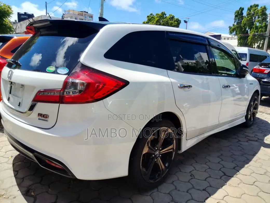 Honda Jade 1.5 Hybrid 2020 White