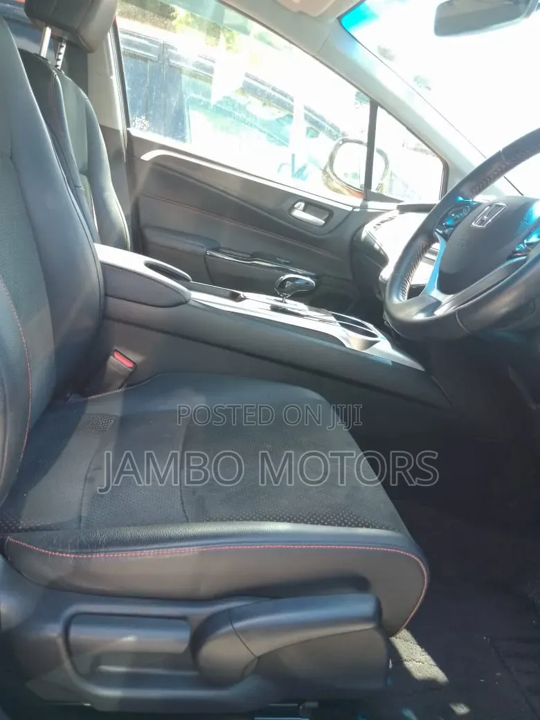 Honda Jade 1.5 Hybrid 2020 White