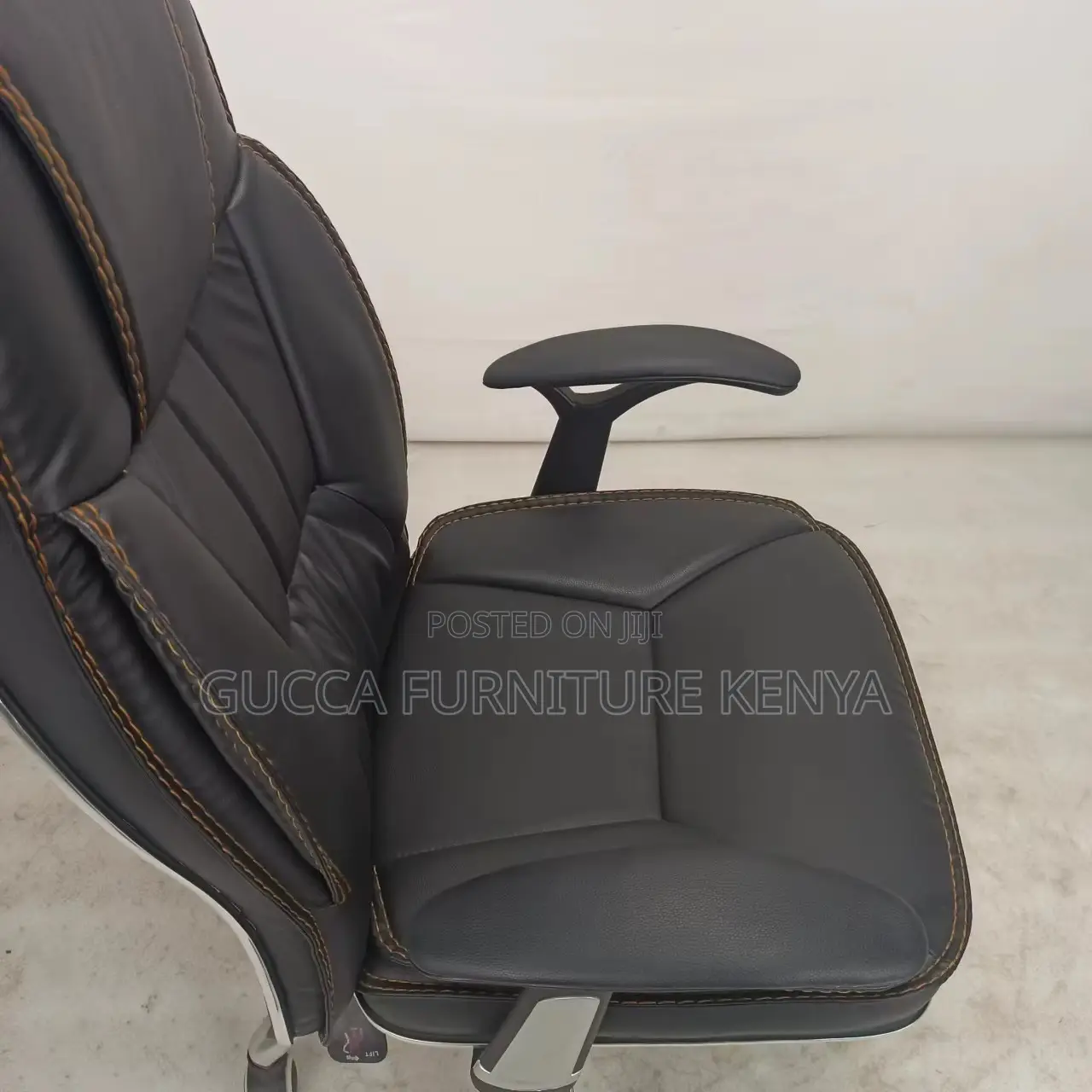 Executive Leather Adjustable Generic Home Chair