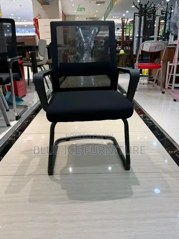 Executive Office Staff Chair