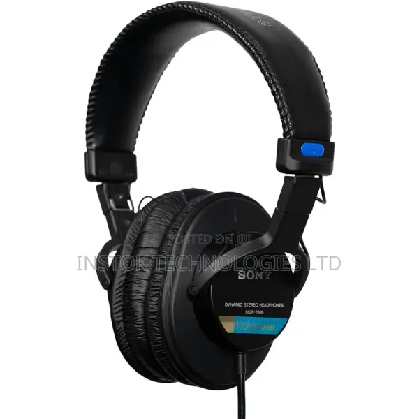 Sony MDR-7506 Closed-Back Studio Monitor Headphones