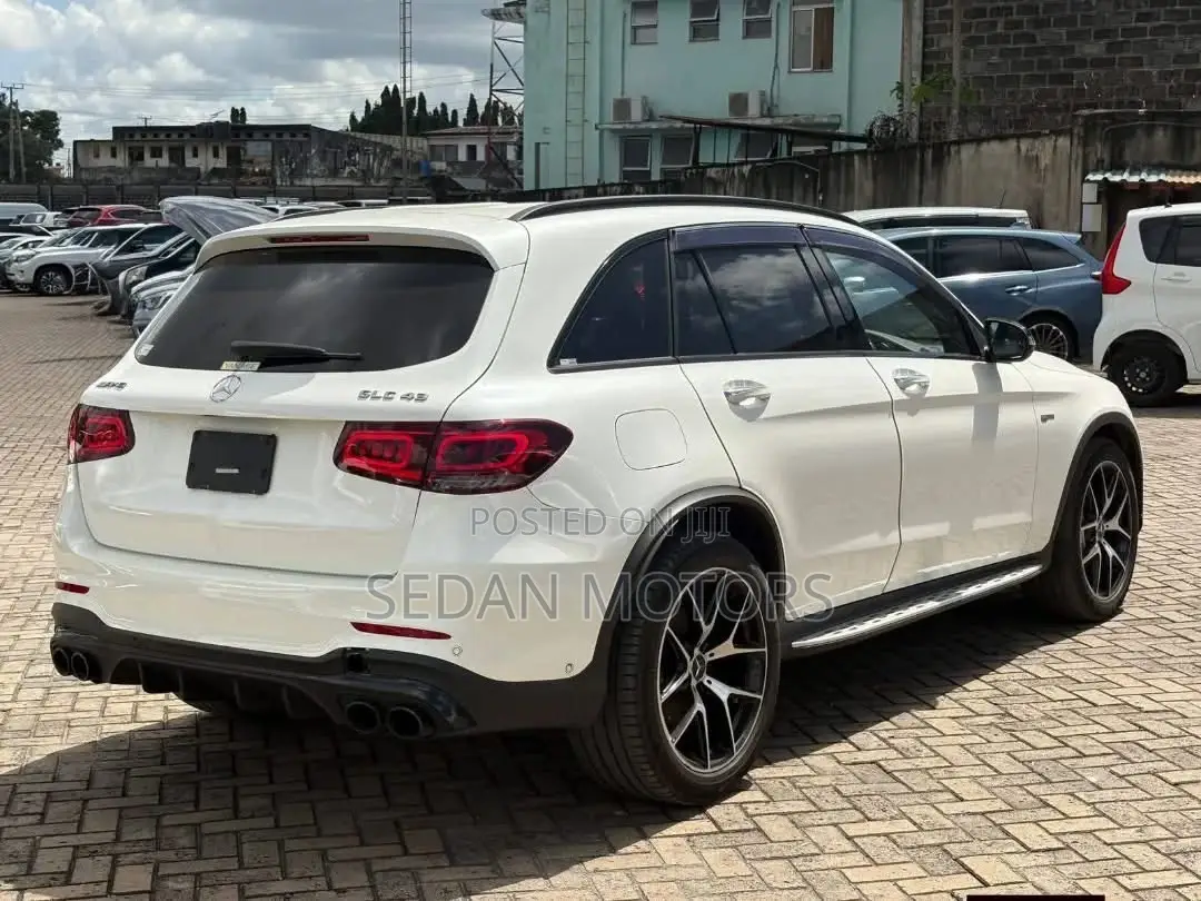 Mercedes-Benz GLC-Class 2021 Pearl