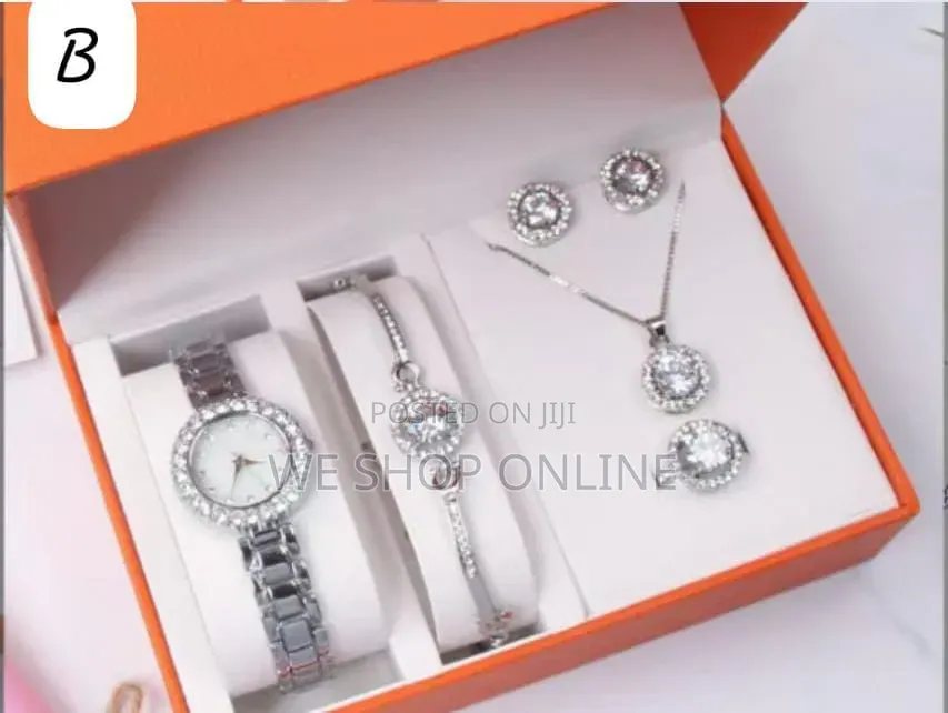 Elegant 5 in 1 Ladies Jewelry Gift Set