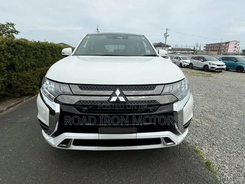 Mitsubishi Outlander PHEV 2019 Pearl