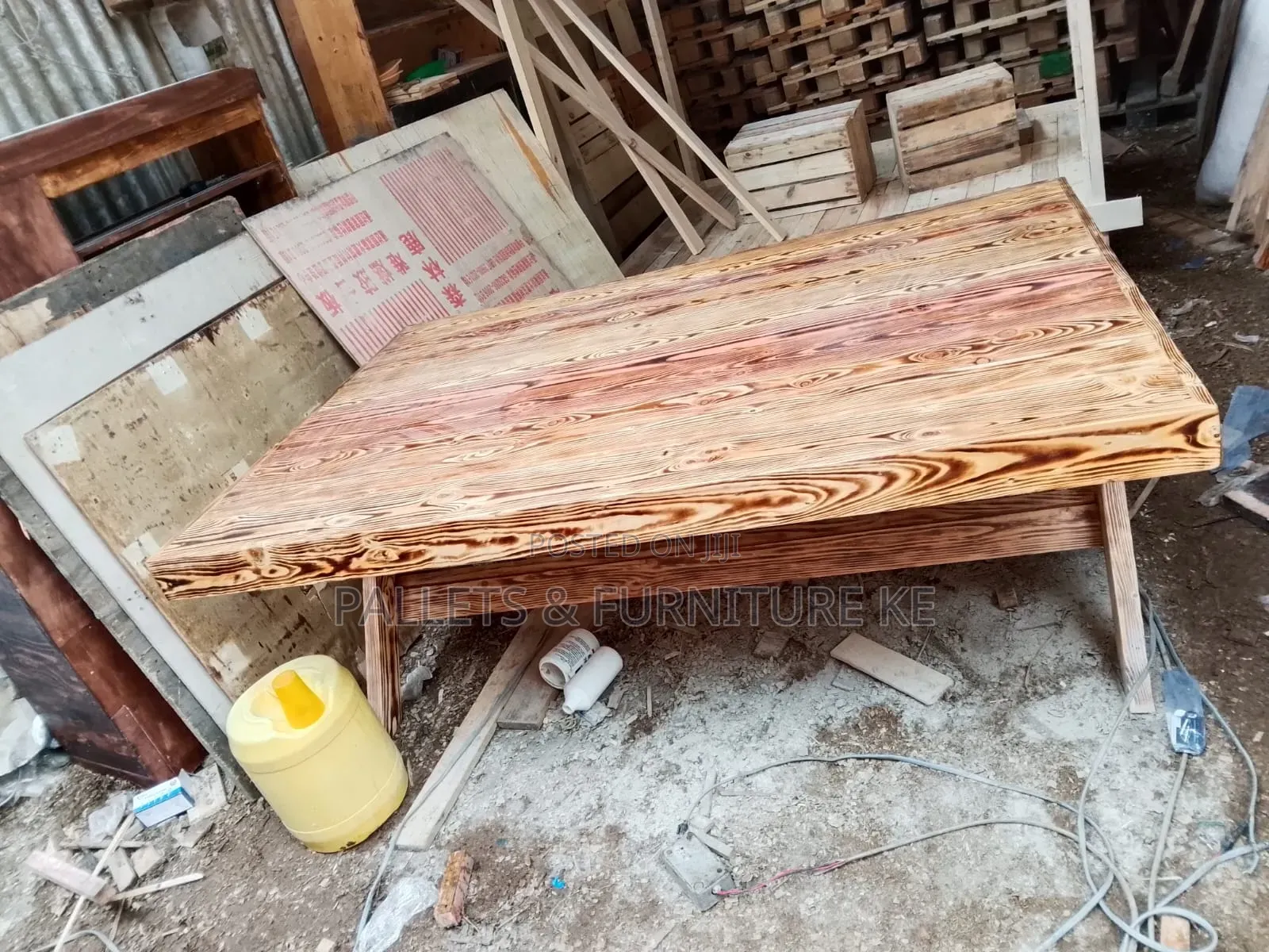 Stonefield Farm Table