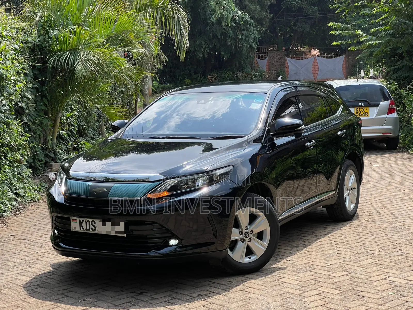 Toyota Harrier 2.0 2018 Black