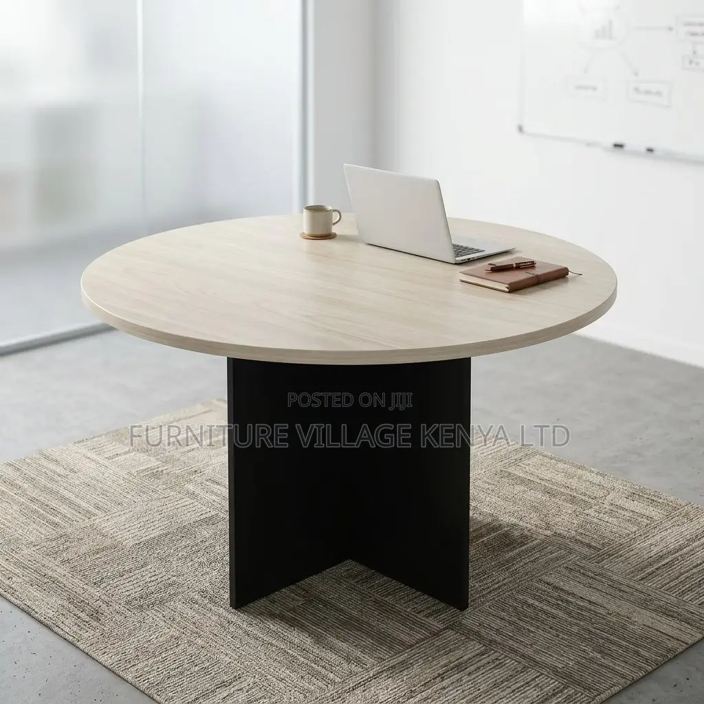 Customized Round Wooden Executive Meeting Table