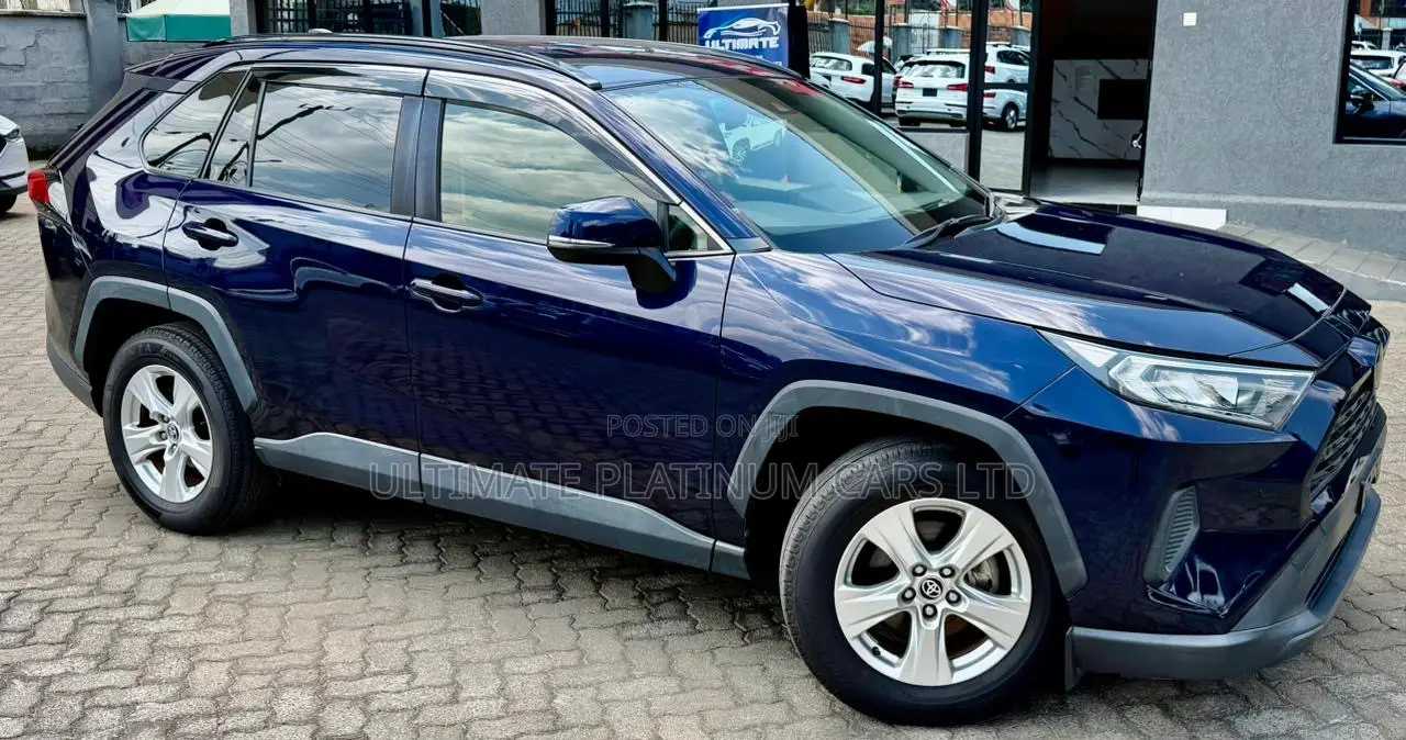 Toyota RAV4 Adventure 2019 Blue