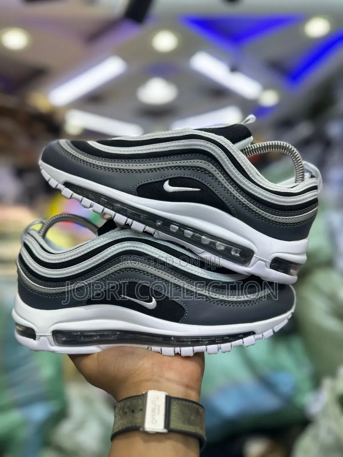 Nike Airmax 97 Og “Grey White “
Sneakers