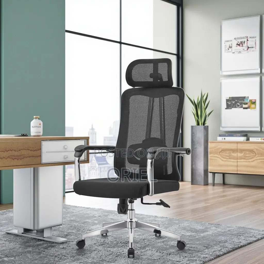High-Back Office Chair : Black Mesh Backrest Office Chair