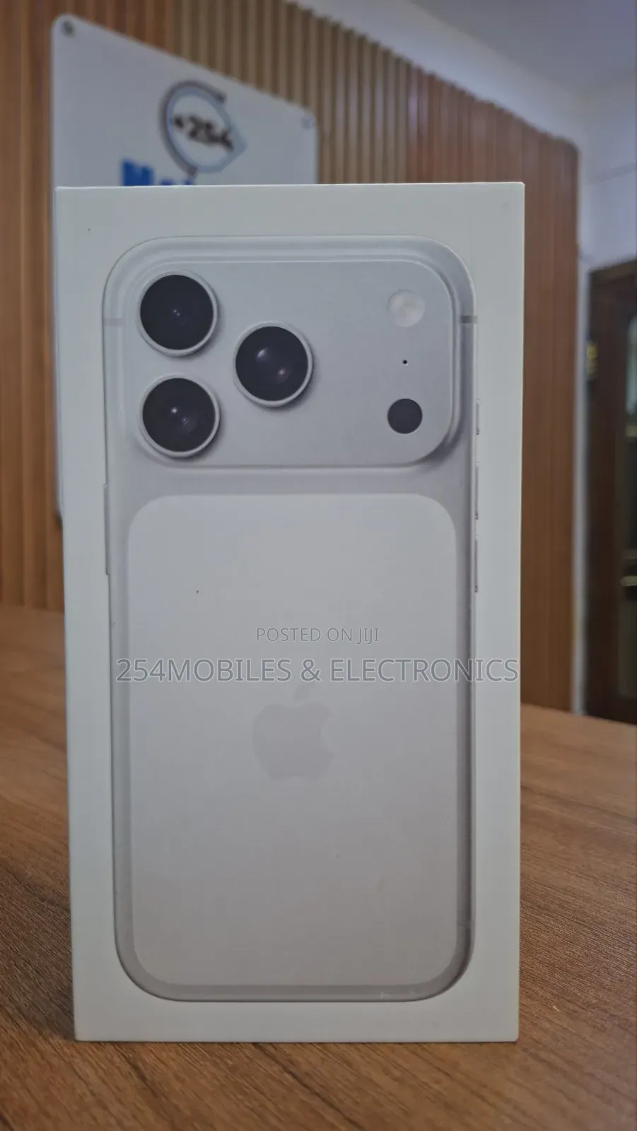New Apple iPhone 17 Pro 256 GB Silver
