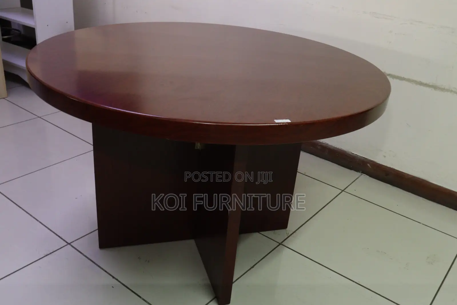 Office Table : Round Executive Conference Office Table Mahogany Finish