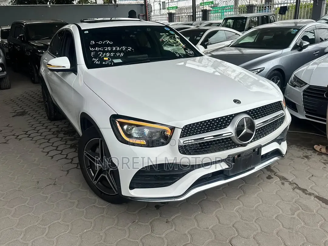 Mercedes-Benz GLC-Class 2019 Off white