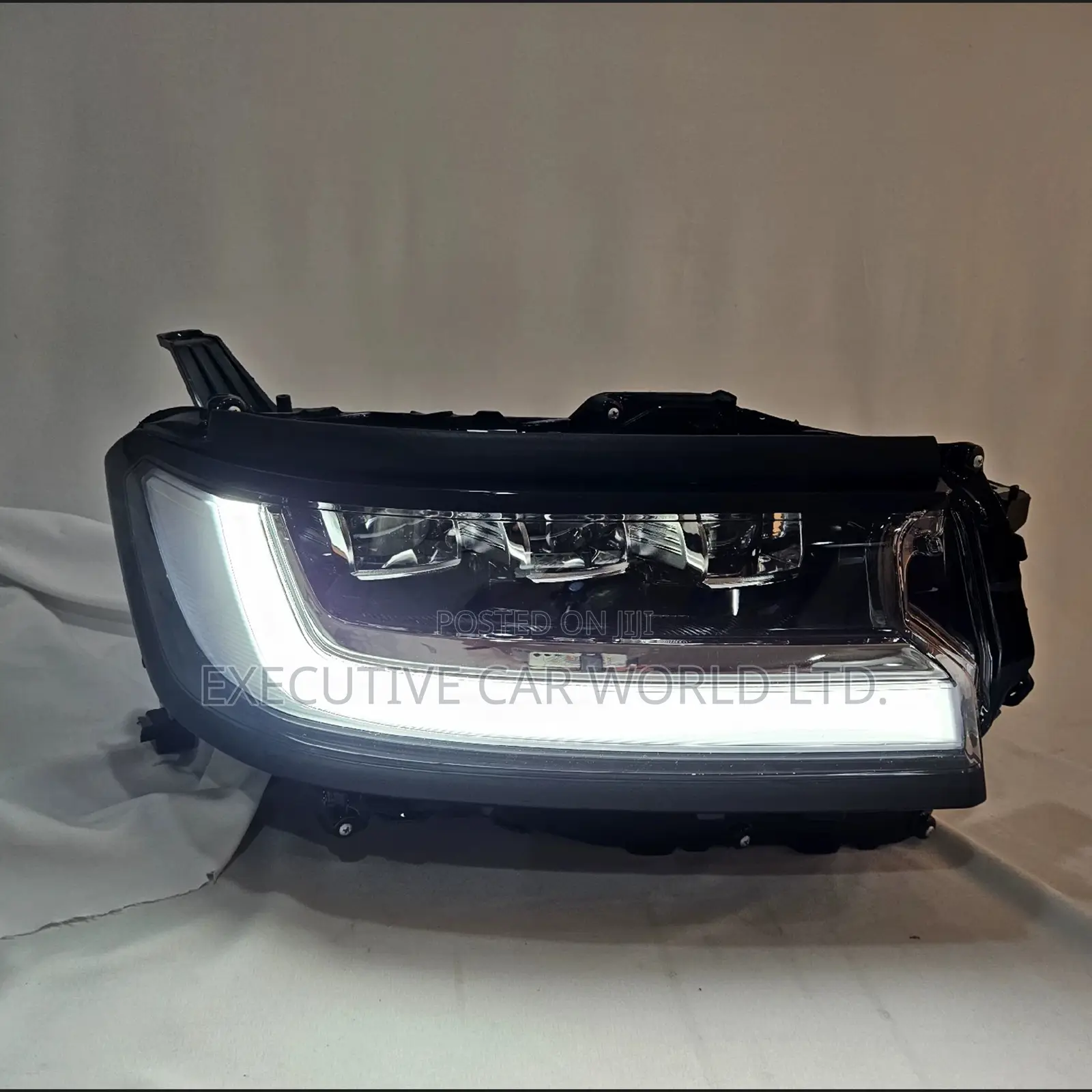 Toyota Land Cruiser 200 to Lc300 Facelift 1:1 Headlights