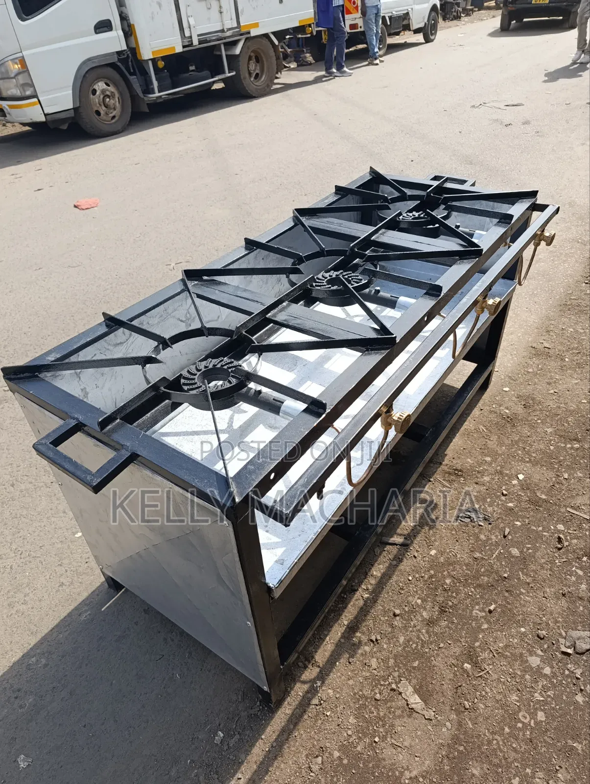 Closed Three Burner Commercial Sizes Burners