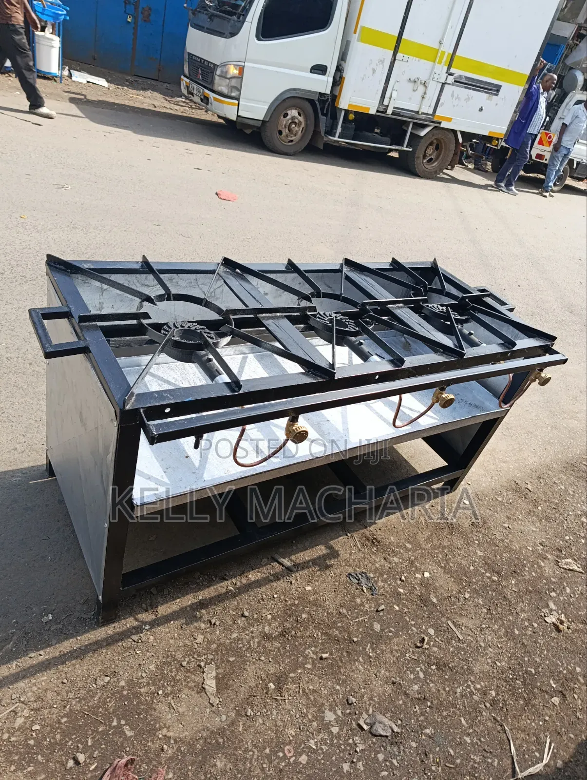 Closed Three Burner Commercial Sizes Burners