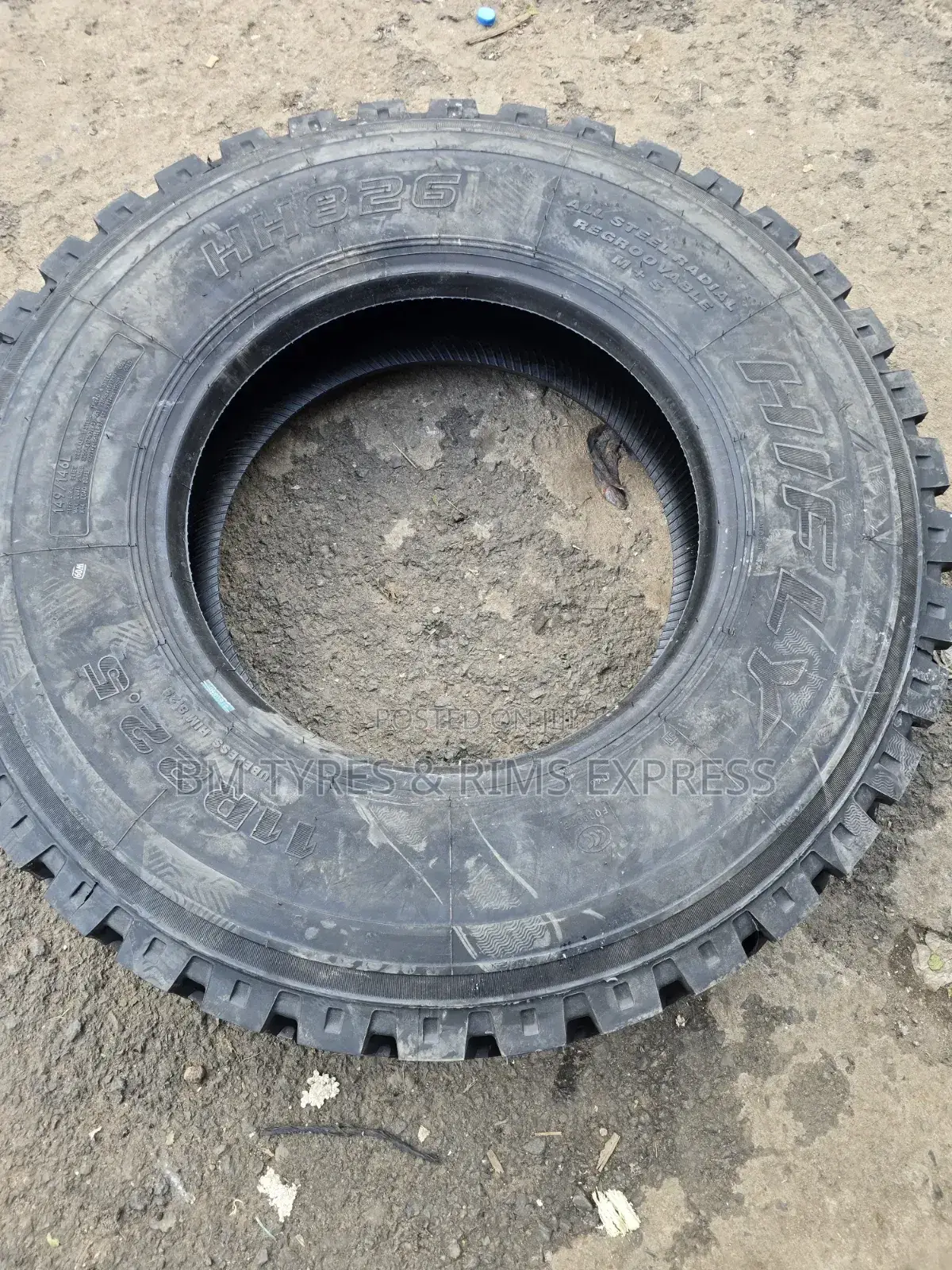 11 R22. 5 Hifly Tires (Diff)