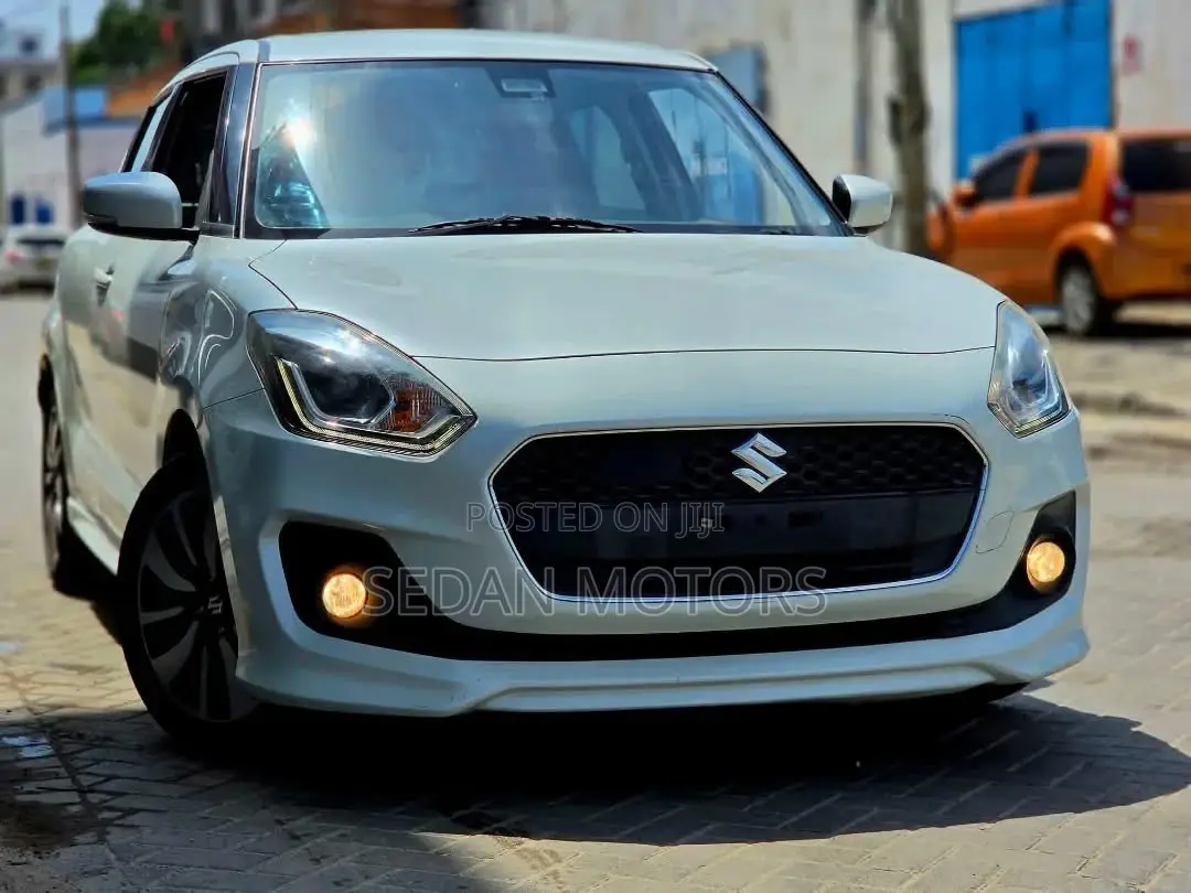 Suzuki Swift 2019 Pearl