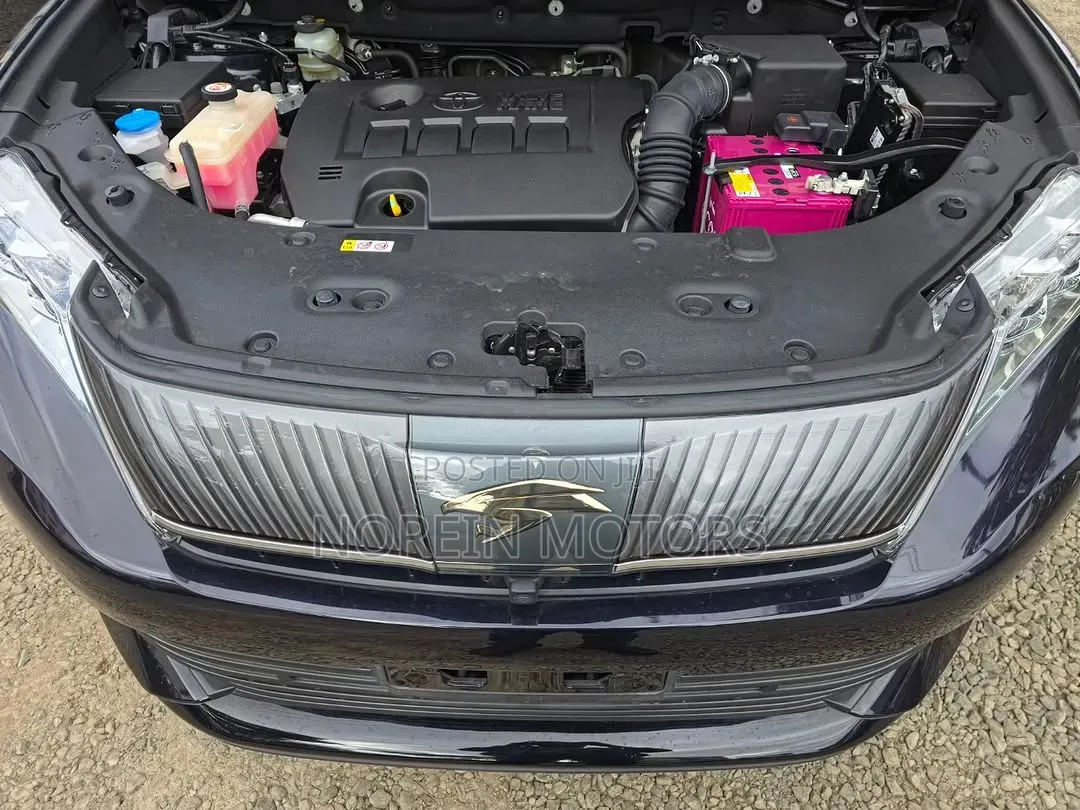 Toyota Harrier 2.5 Hybrid 2020 Black