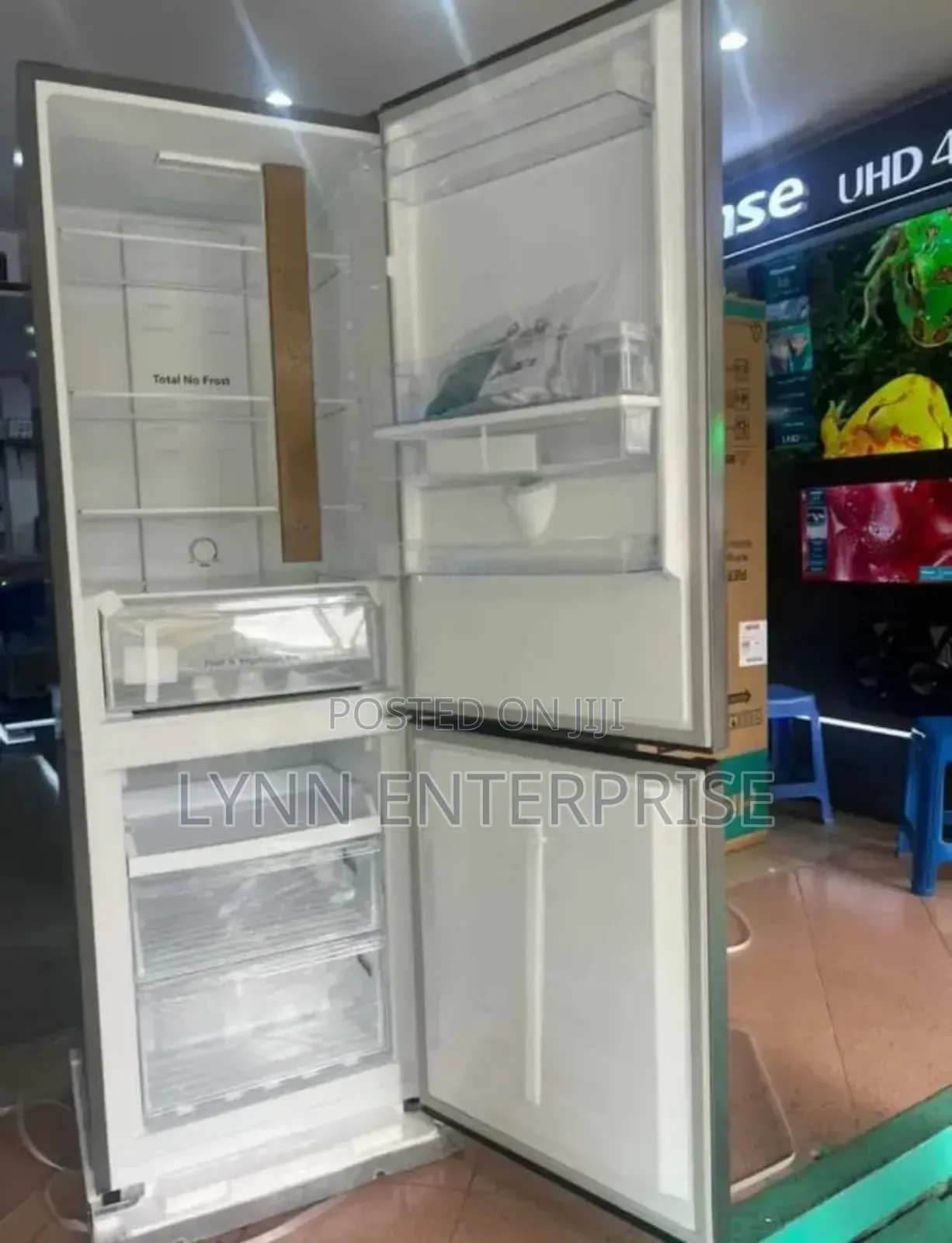 Hisense 268 Litres Bottom Freezer Silver Refrigerator