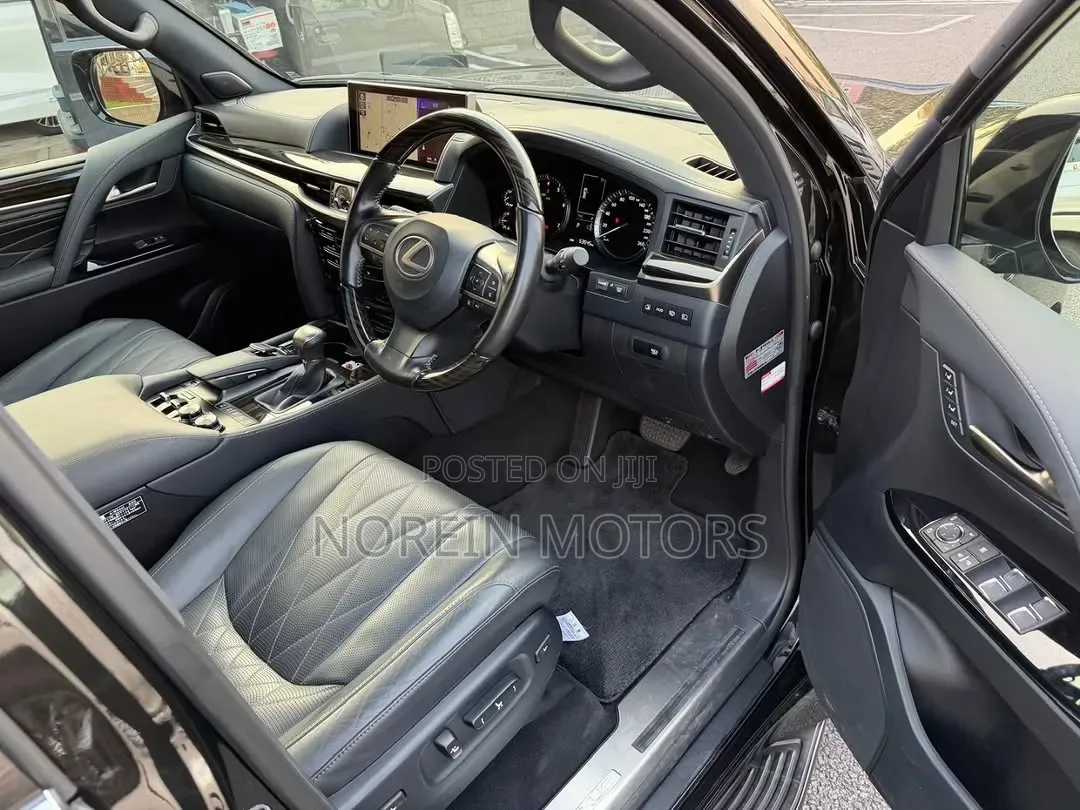 Lexus LX 570 AWD 2019 Matt Black