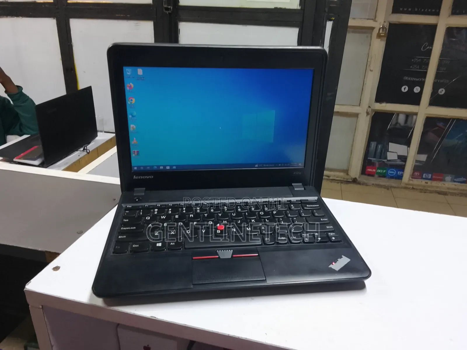 Laptop Lenovo ThinkPad X131e 8GB AMD SSD 320GB
