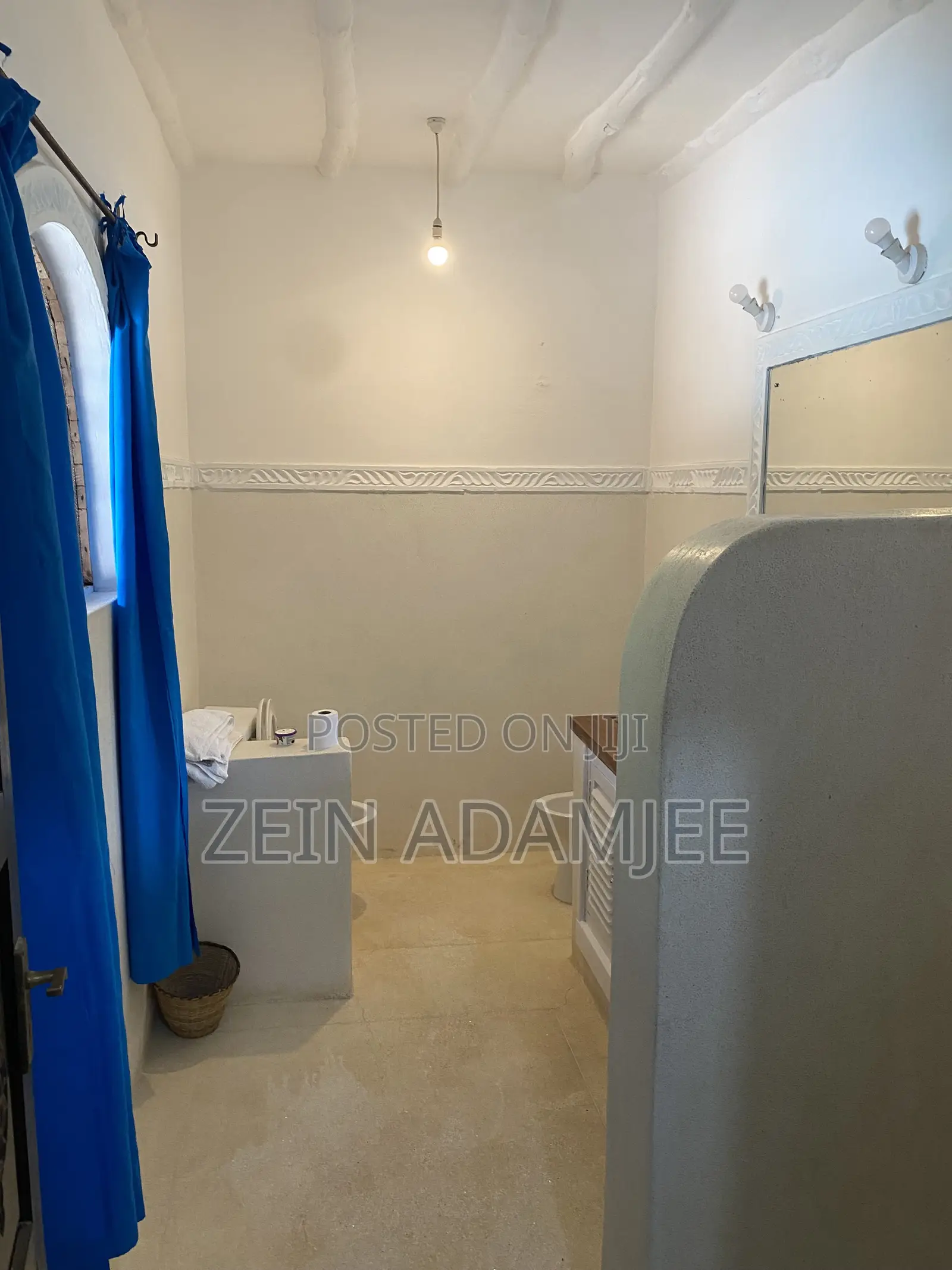 Furnished 3bdrm Villa in Town Centre for sale
