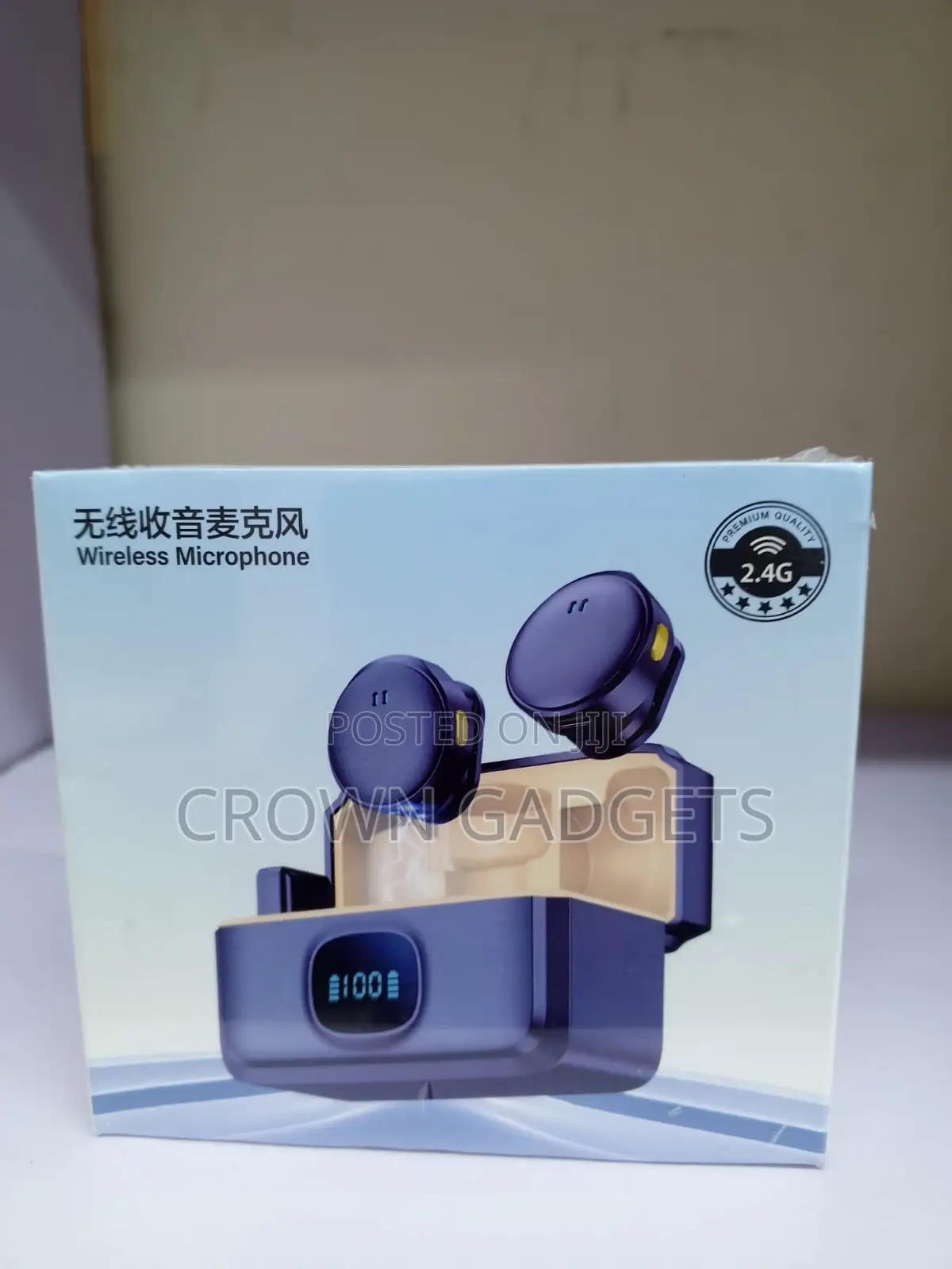 Q8 Wireless Microphone Magnetic Clip Mic With Charging Case
