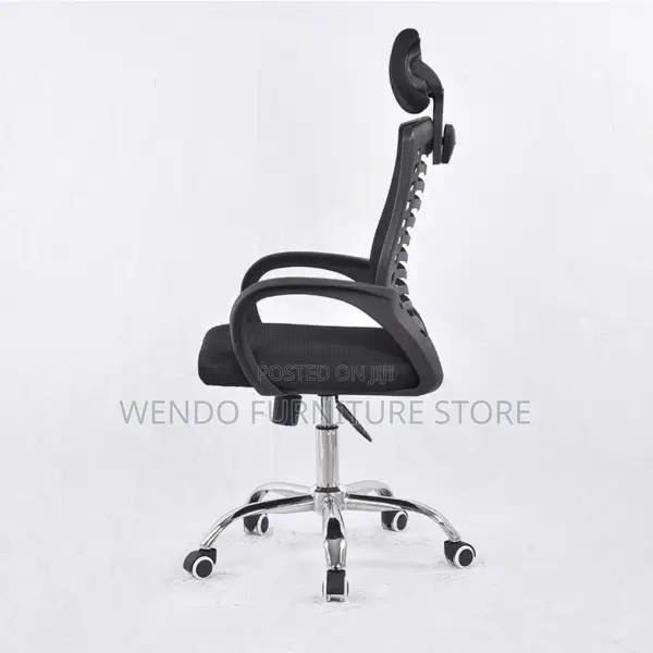 Office Chair : Ergonomic Black Mesh Office Chair