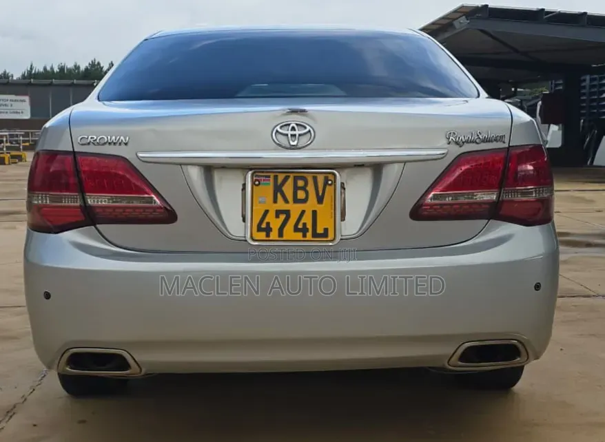 Toyota Crown 2008 Silver