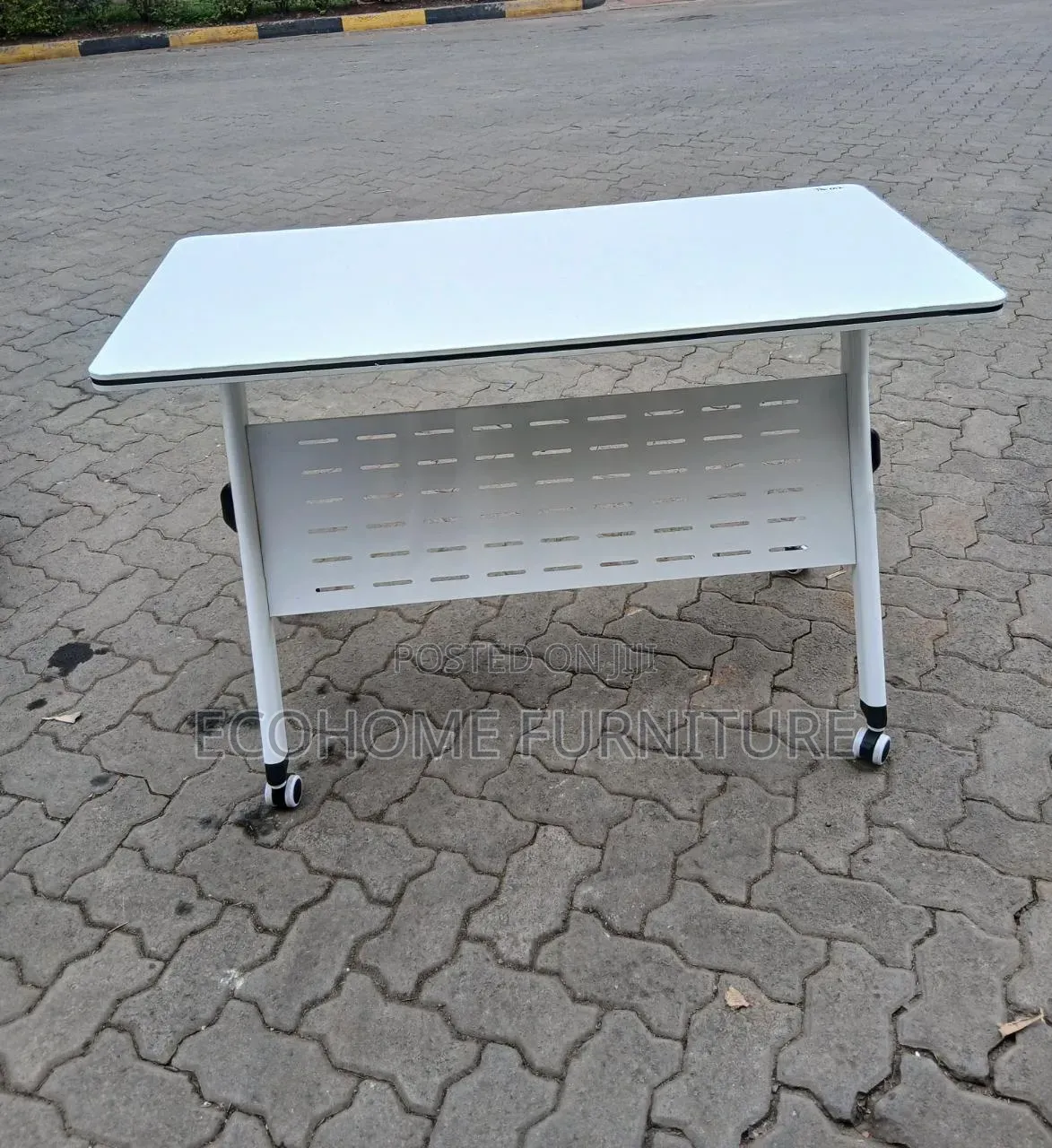 1.2 M Foldable Modern Desk