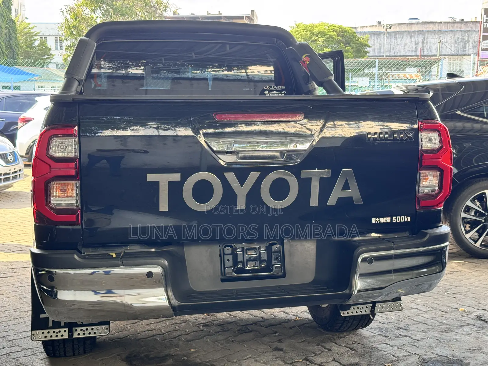 Toyota Hilux 2021 Black