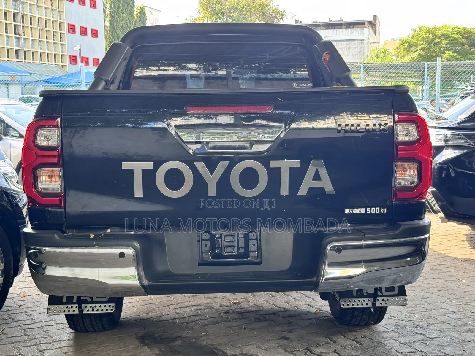 Toyota Hilux 2021 Black