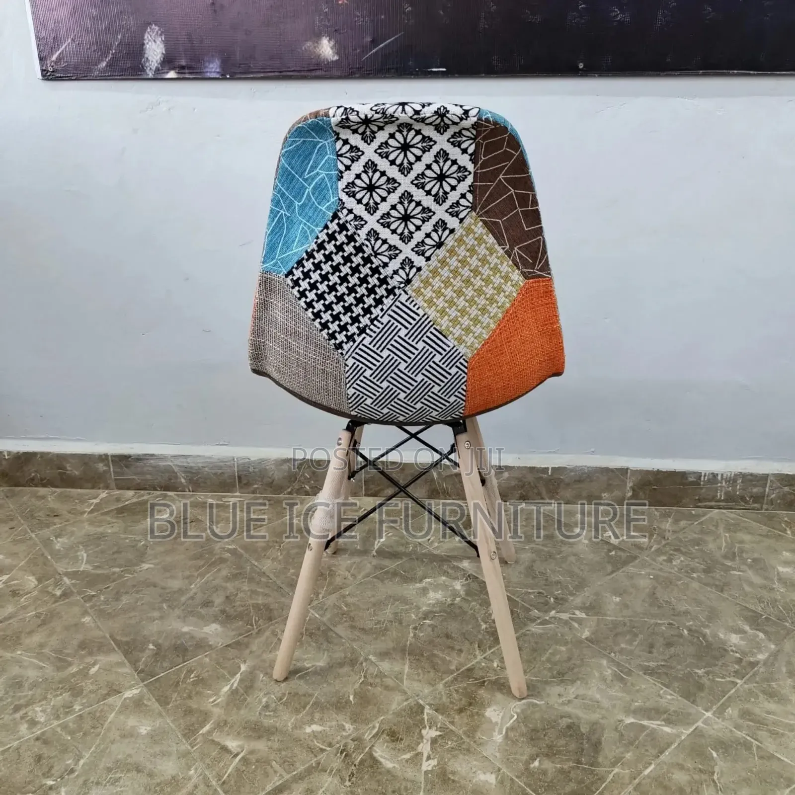 Fabric Parch Eames Chair