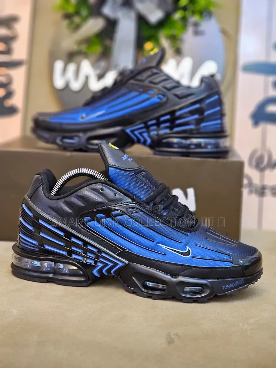 Black White/Black Blue Nike Turned