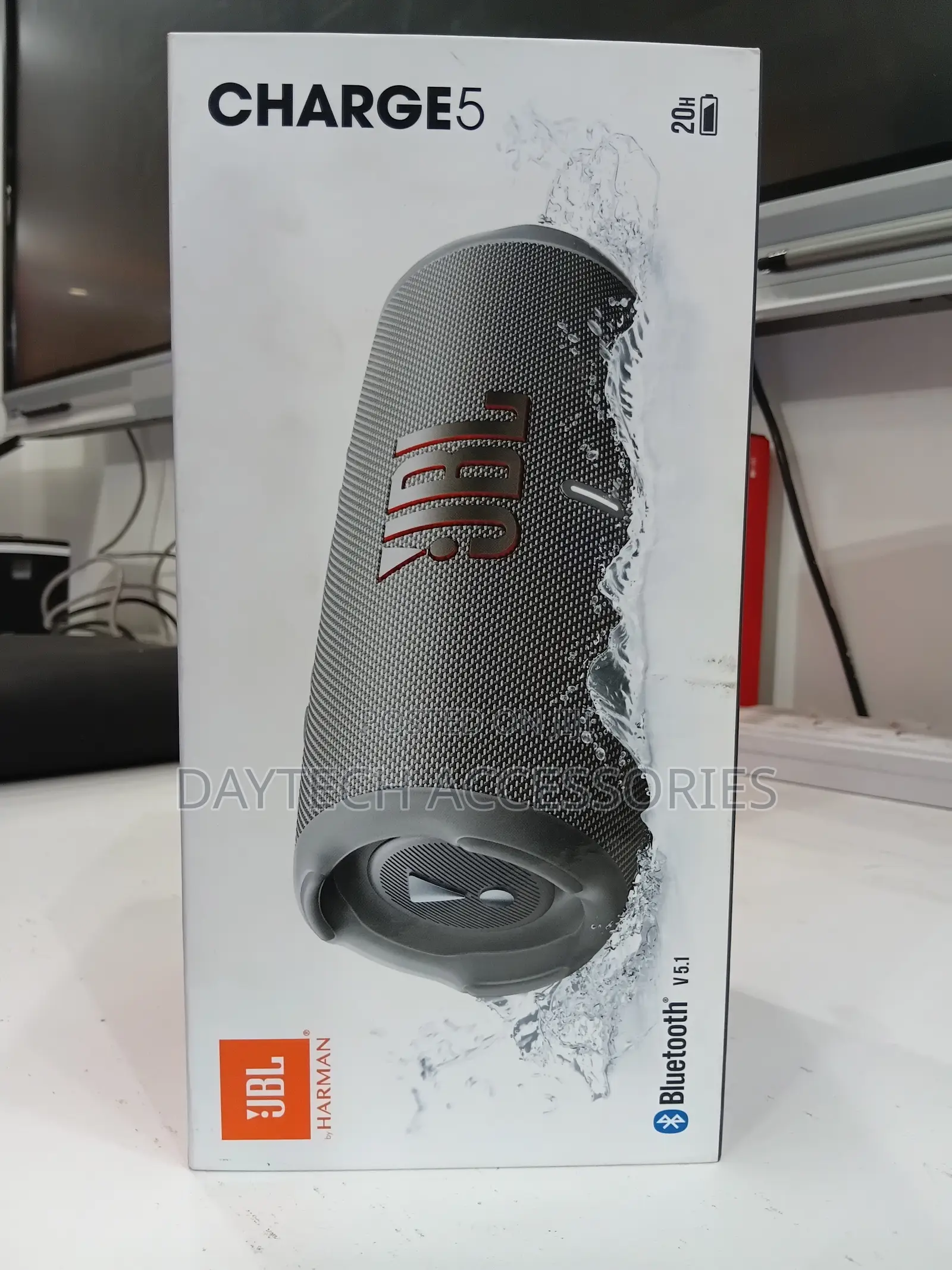 This Is a JBL Charge 5 Portable Bluetooth Speaker in Black.