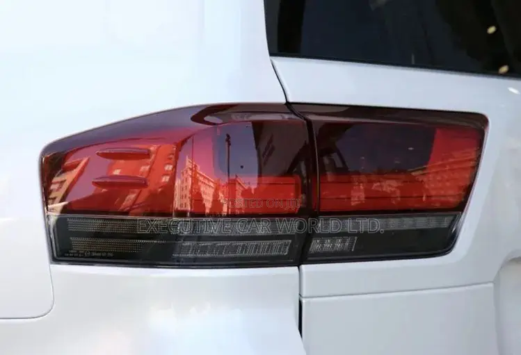 Toyota Land Cruiser 200 to Lc300 Conversion Matrix Led Taillights