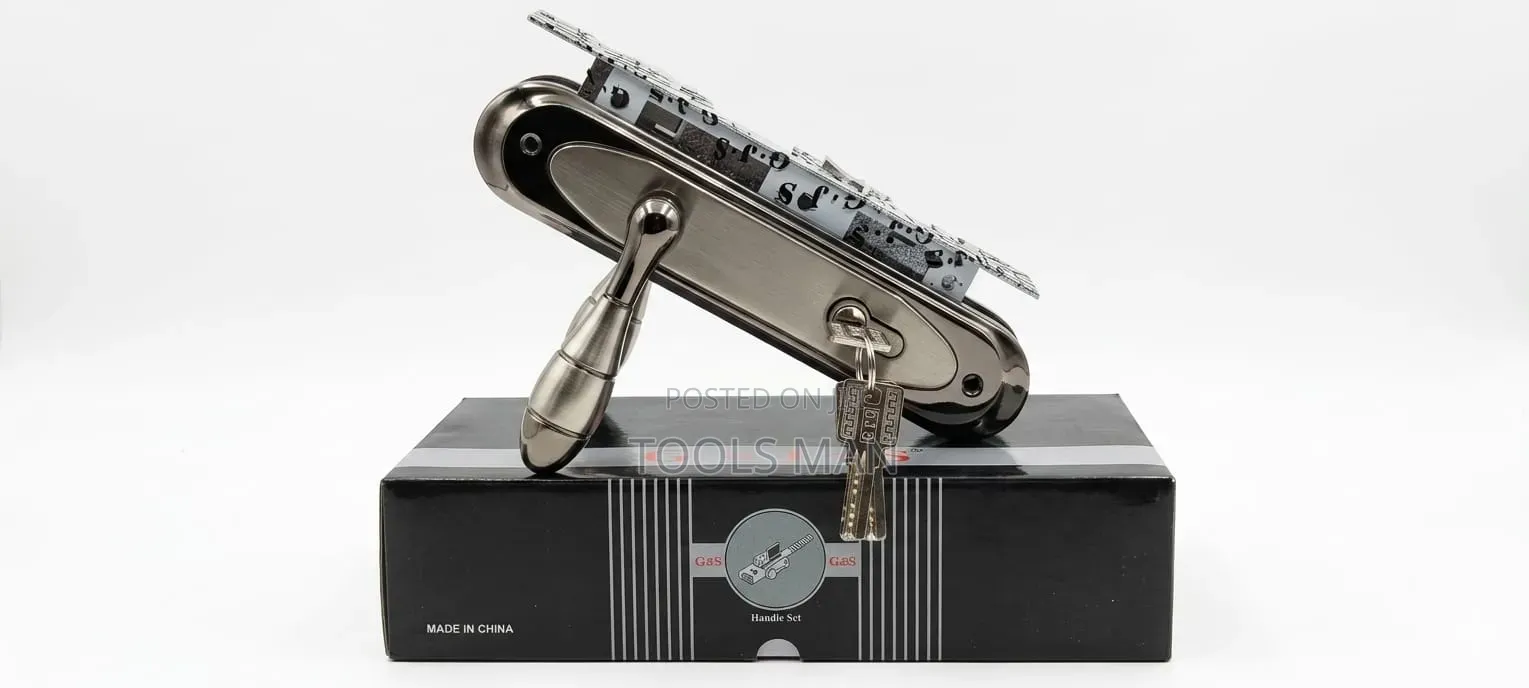GJS Heavy Duty Door Handle Lock Set With 3 Keys.