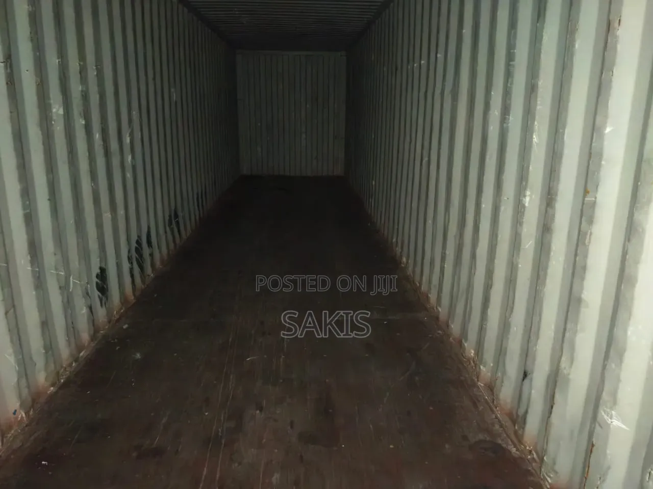 Used 40ft Shipping Containers (High Cube) in Great Shape!