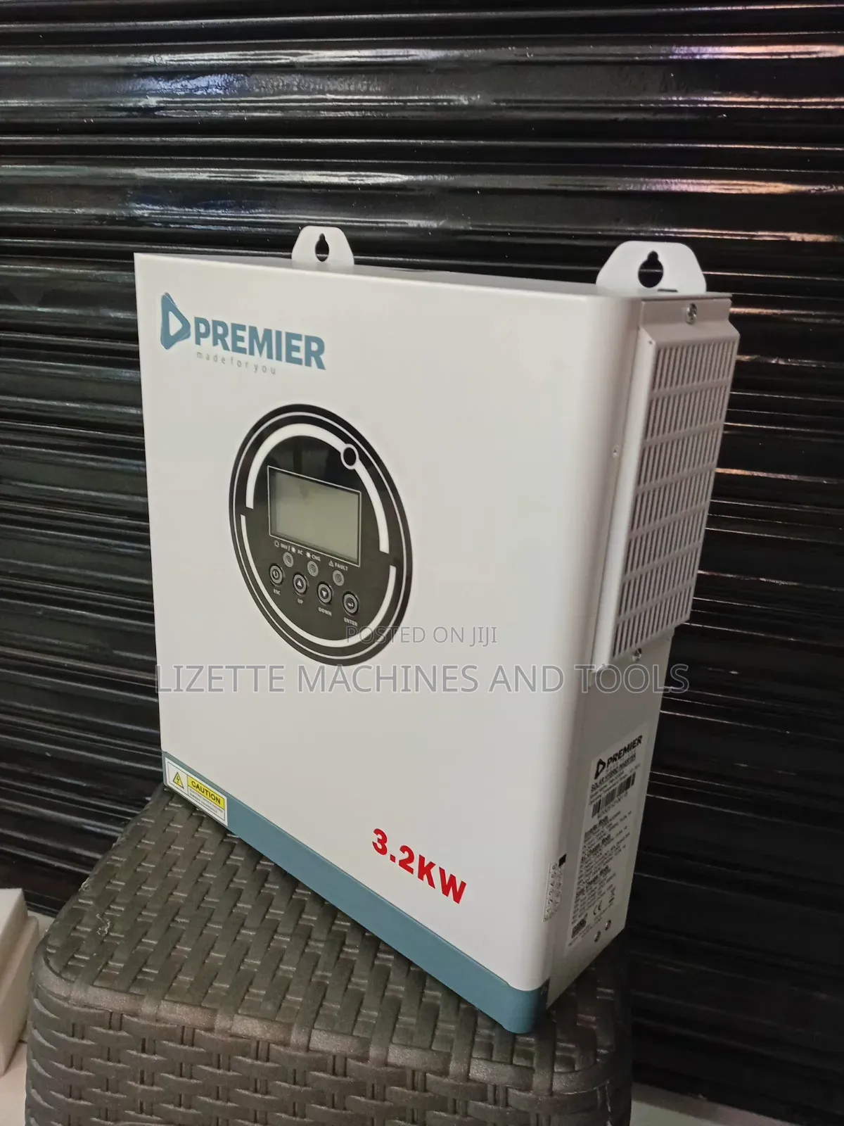 Premier 3.2kw Hybrid Inverter 24v