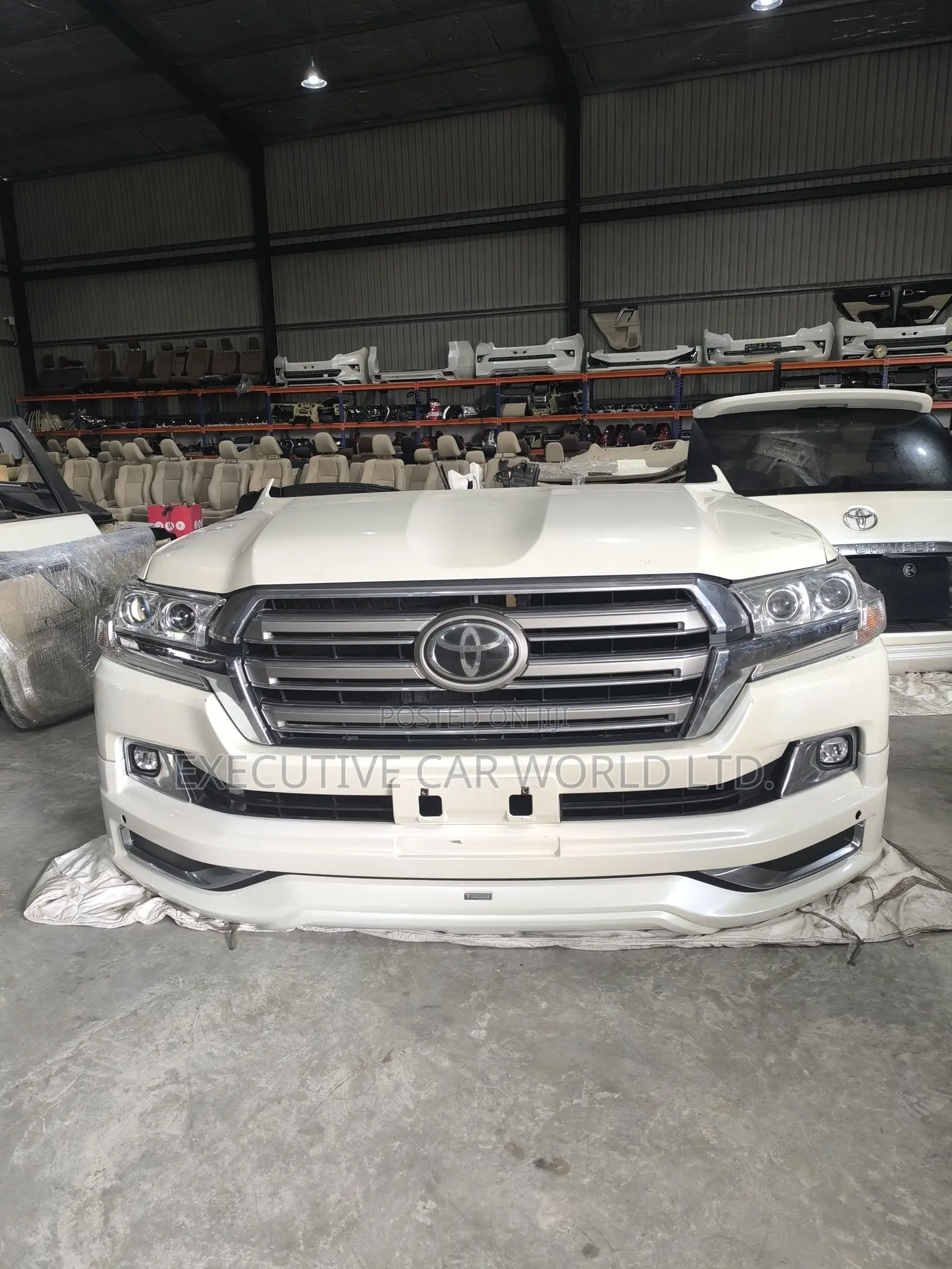 Toyota Land Cruiser 200 Nose Cut
