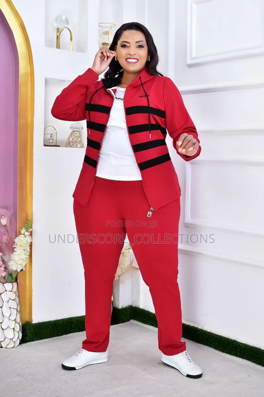 Unisex Adults Three in One Tracksuits