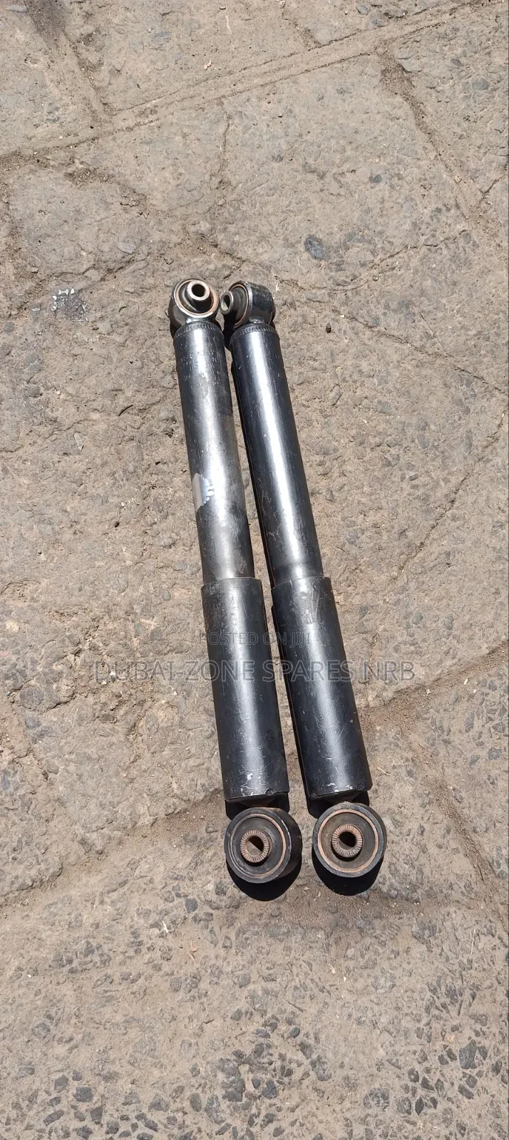 Rear Shocks Alphard, Harrier,Lexus 450 Available.