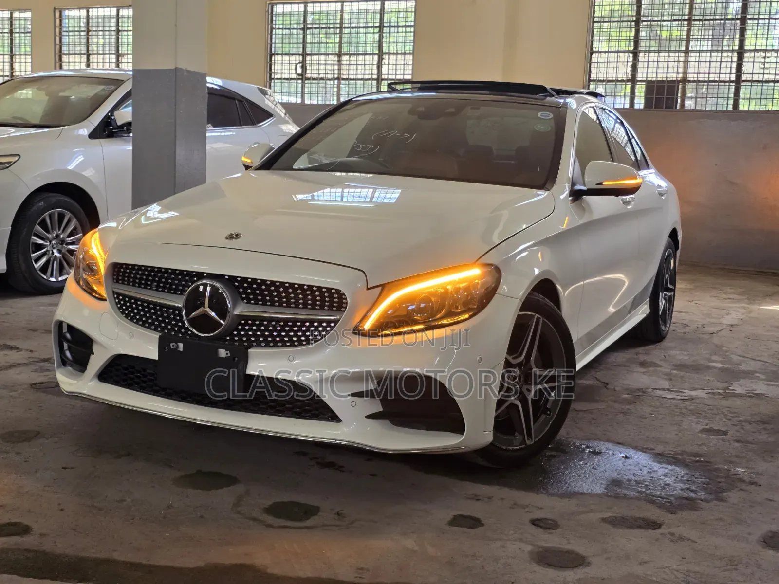 Mercedes-Benz C200 2020 White