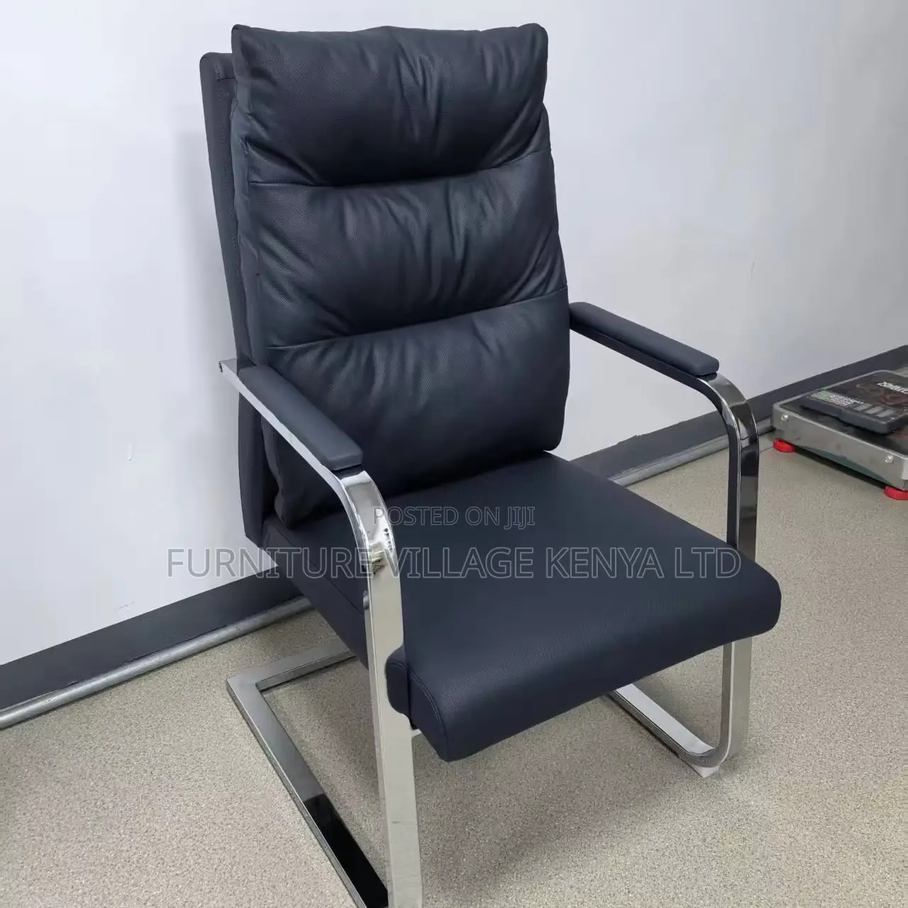 Leather Metal Frame Office Visitor Chair