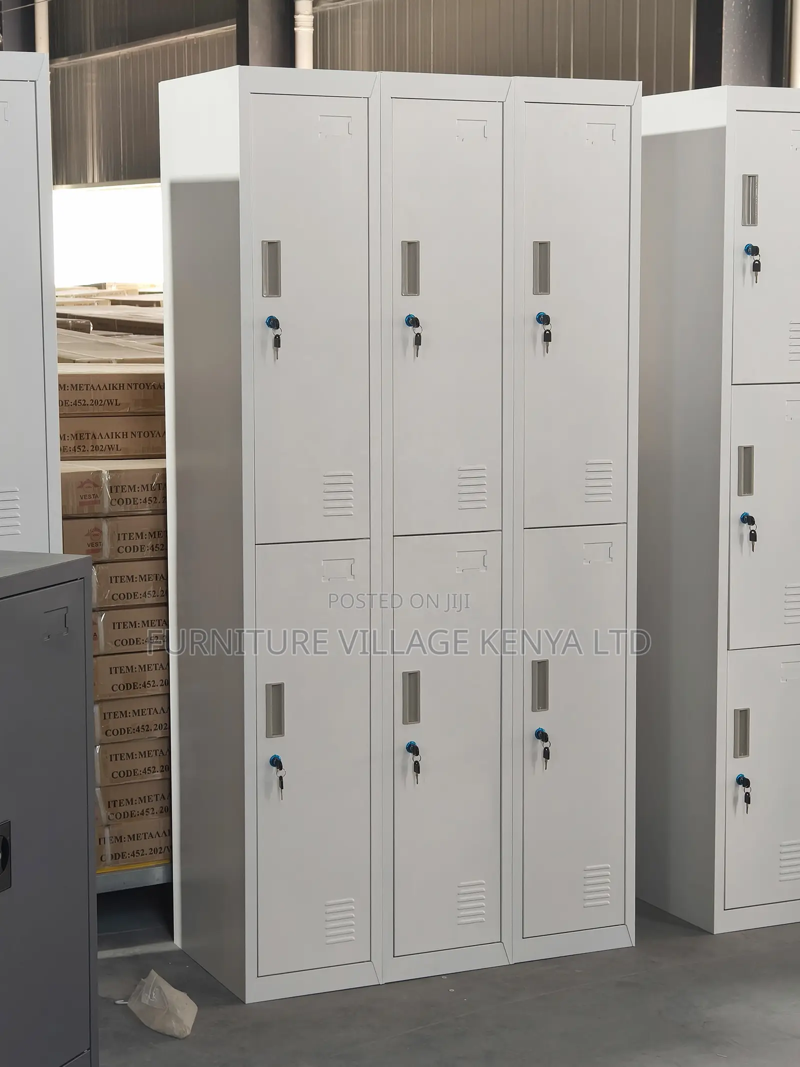 6-Door Metallic Changing Rooms Storage Locker