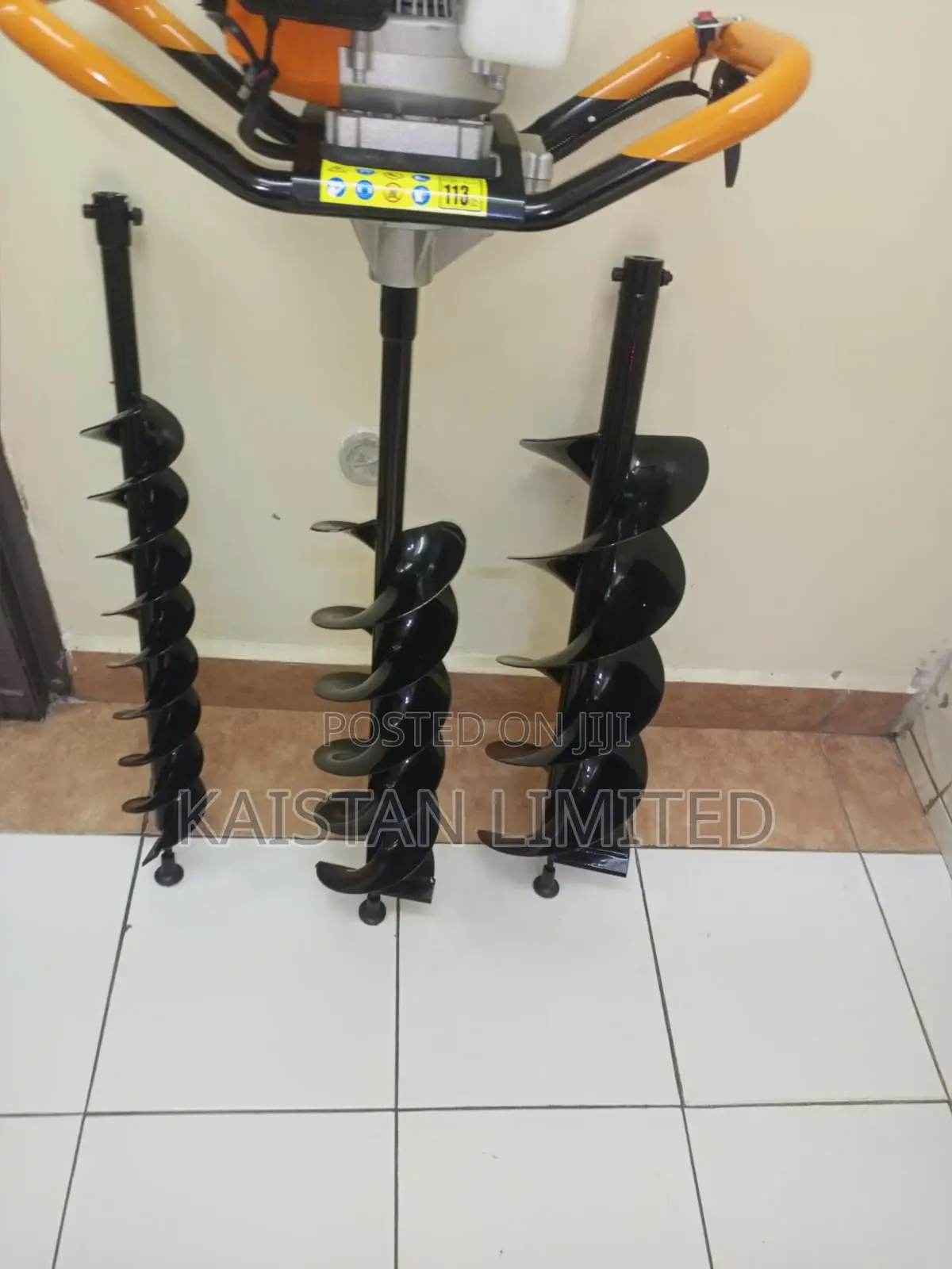 Hightorque 2-Stroke Petrol Earth Auger Post Hole Set With 3 Bits